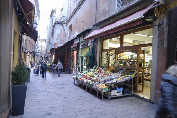 UR-NEST Piazza Maggiore image 16